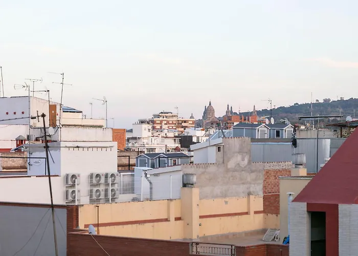 Bonito Piso Cerca Del Campo De Futbol De Barcelona